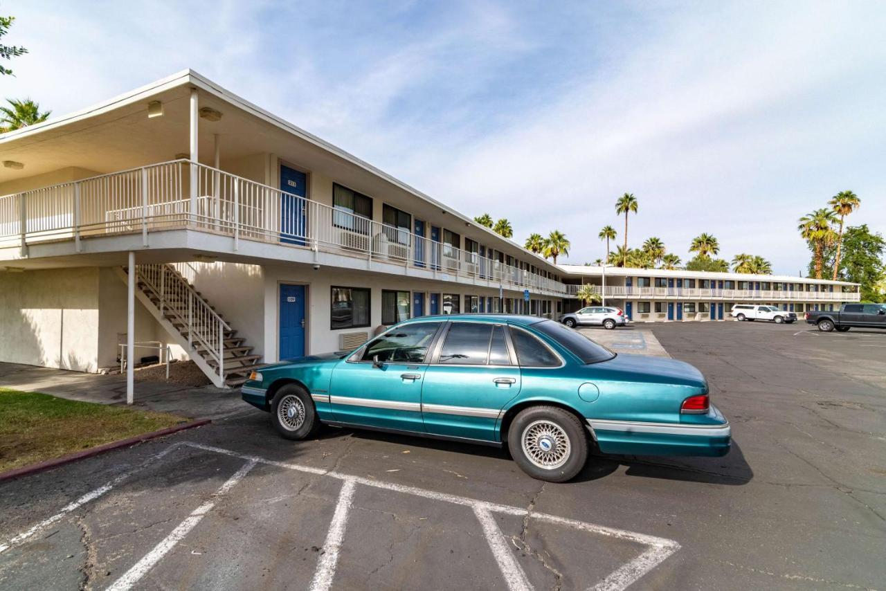 Motel 6-Palm Springs, Ca - East - Palm Canyon Экстерьер фото