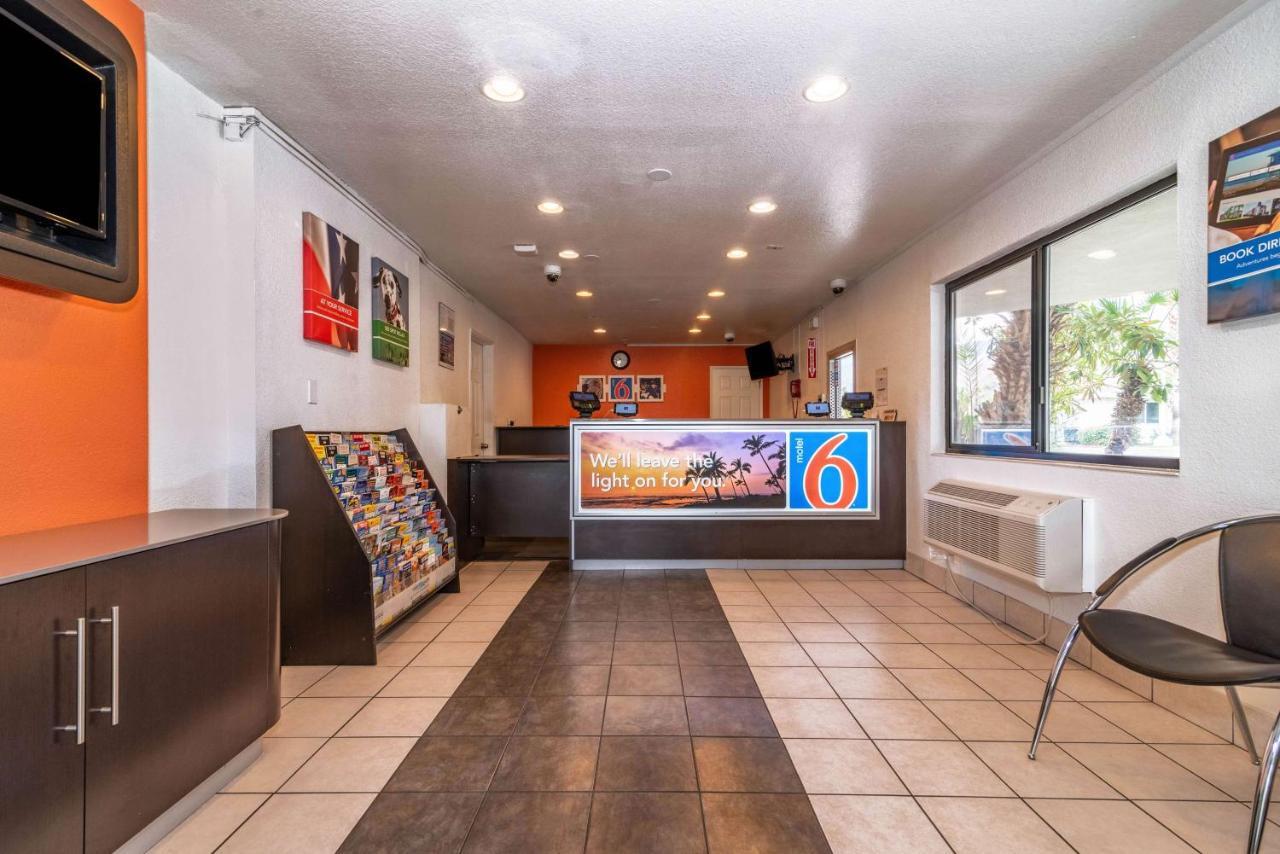 Motel 6-Palm Springs, Ca - East - Palm Canyon Экстерьер фото